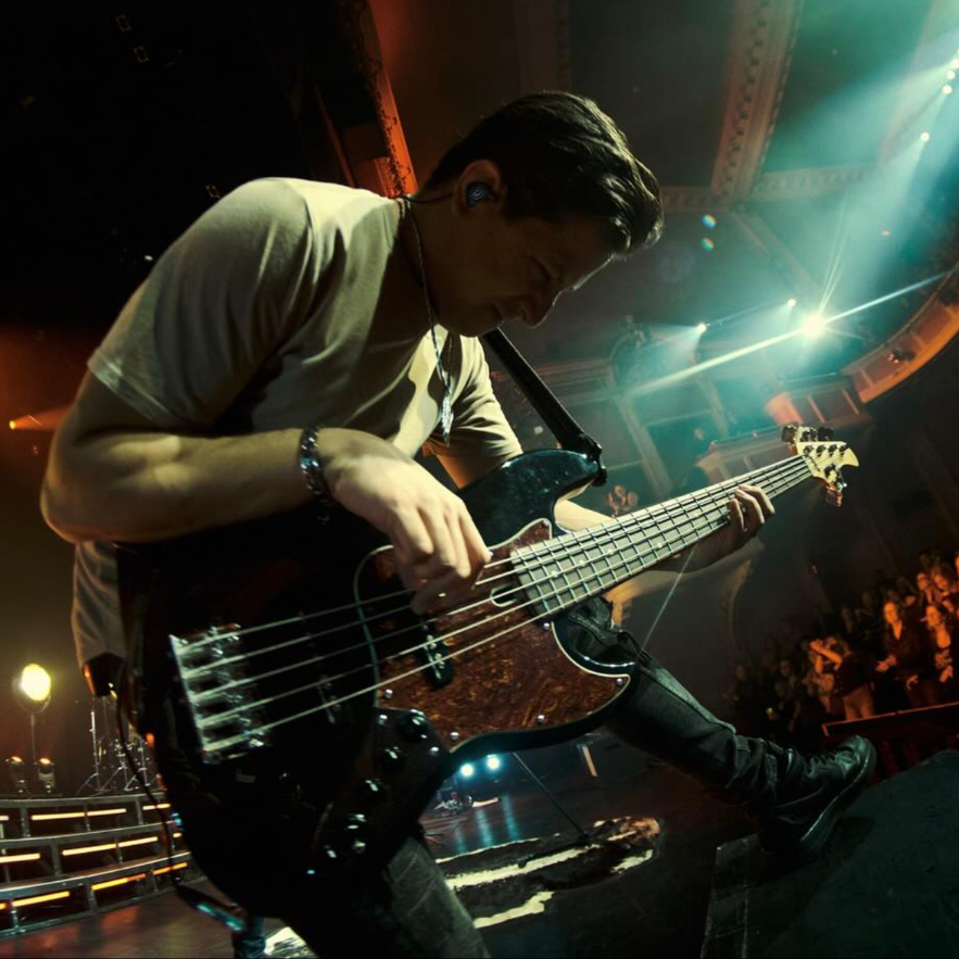 The Benefits of In-Ear Monitors (IEMs) for Musicians